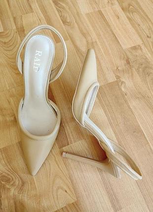 Босоніжки жіночі raid/босоножки