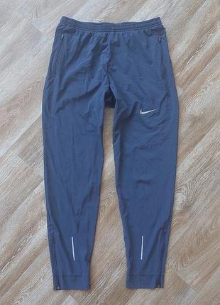 Чоловічі легкі спортивні штани для бігу nike dri-fit