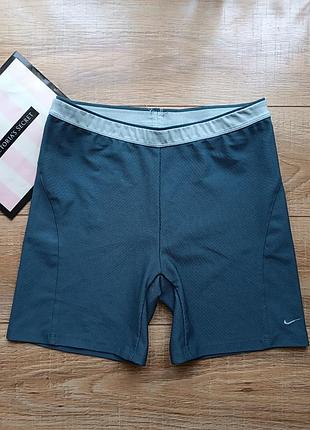 Винтажные шорты nike