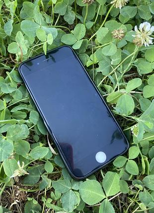 Телефон iphone 7/ 32 gb