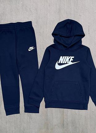Оригінальний костюм nike на 5/6 років