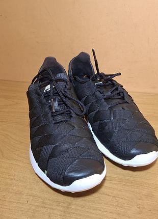 Женские фирменные кроссовки nike