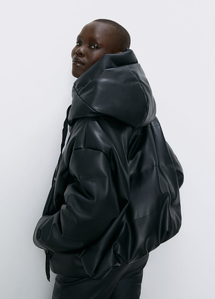 Кожаный пуфер куртка zara