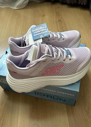 Кросівки жіночі skechers go run max cushioning, розмір 38, лавандові, нові, женские кроссовки скетчерс, белая подошва, базовые