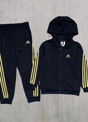 Оригінальний костюм adidas hm8956 на 3/4 роки