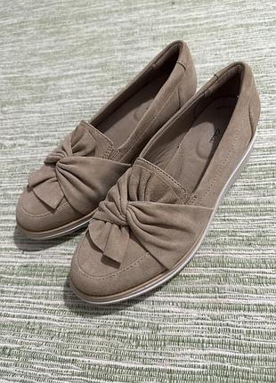 Женские лоферы clarks sharon dasher