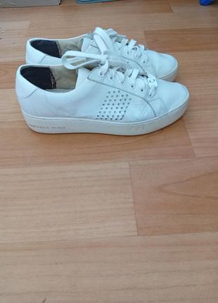 Кросівки шкіряні michael kors р.40 (26 см)
