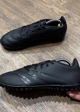 Сороконожки adidas predator 24, размер 41