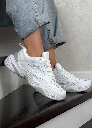 Женские кроссовки nike m2k tekno white grey найк белого с серым цветами