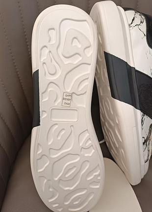 Кроссовки guess 7