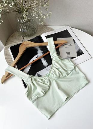Салатовий гладкий кроп топ з чашками h&m