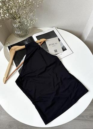 Чорний гладкий топ на одне плече h&m