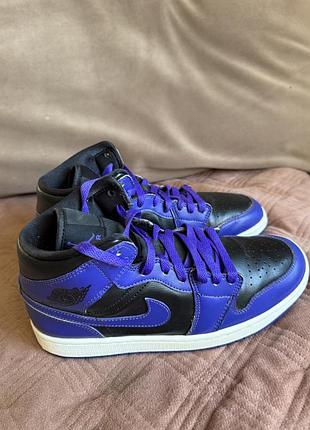 Чоловічі кросівки jordan size 42 27 см стан без дефектів оригінал