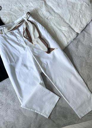 Белые брюки из коттона tommy hilfiger