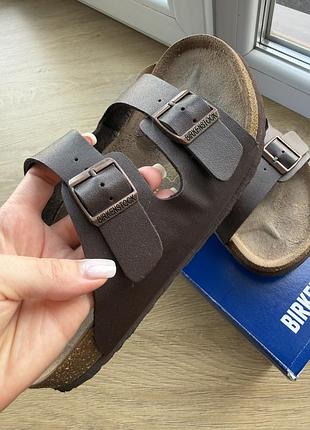 Шльопанці birkenstock