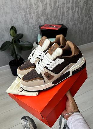 Кроссовки lv