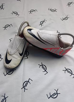 Сороконожки nike mercurial vapor