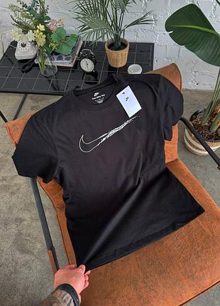 Футболка nike swoosh black черная мужская