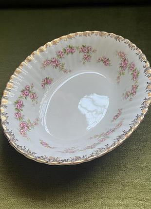 Блюдо royal albert dimity rose — вінтажне сервірувальне блюдо, bone china, англія
