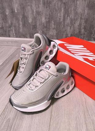 Жіночі кросівки nike