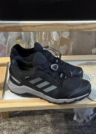Кросівки adidas terrex gtx k 36р на підлітка