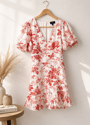 Плаття — lipsy london, uk 10 / eu 38, склад 80% cotton + 20% linen, підкладка 100% cotton.