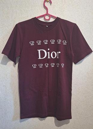 Стильная футболка dior бордовая