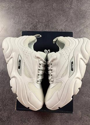 Dior b22 white 10
