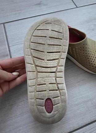 Сrocs j1 оригинал для девочки 3
