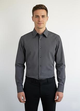 Чоловіча сорочка zara man в ідеальному стані. розмір l