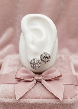 Элегантные серьги шарики с цирконами xuping jewelry / медицинское золото