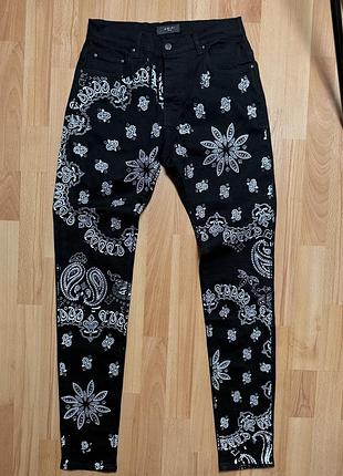 Мужские джинсы amiri flocked paisley bandana jean aged black р.32