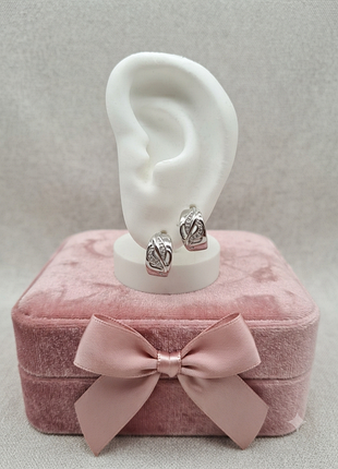 Нежные серьги с цирконами "листочек" xuping jewelry / медицинское золото