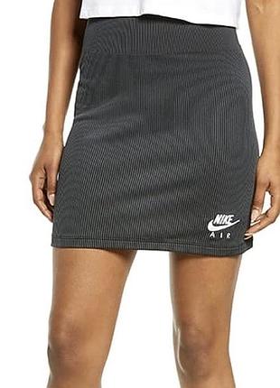 Шикарна спортивна спідниця в рубчик nike