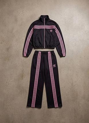 Теплый спортивный костюм adidas