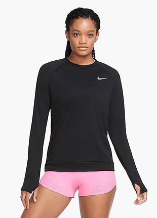 Чорна спортивна кофта від nike  розмір m оригінал