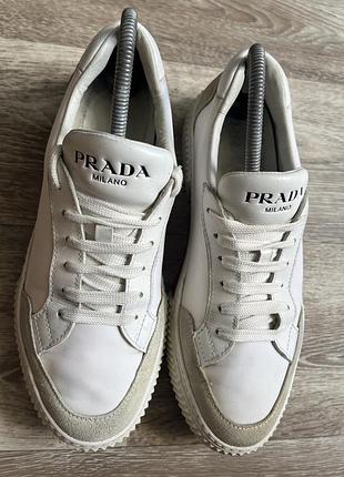 Кросівки prada