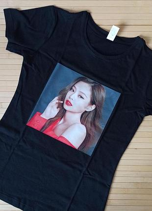 Футболка ким дженни jennie black pink блэк пинк, чорна 4280
