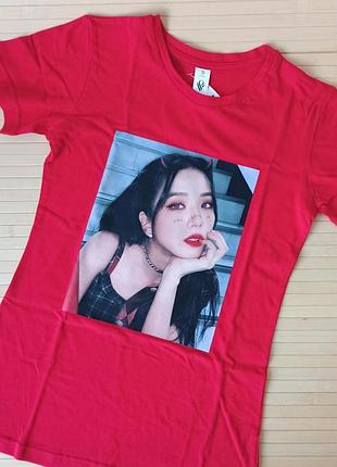 Футболка ким джису jisoo black pink блэк пинк, червона 4278