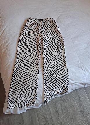 Женские брюки брюки с анималистическим принтом h&amp;m