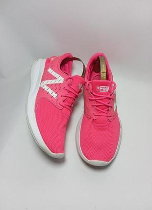 Кросівки new balance