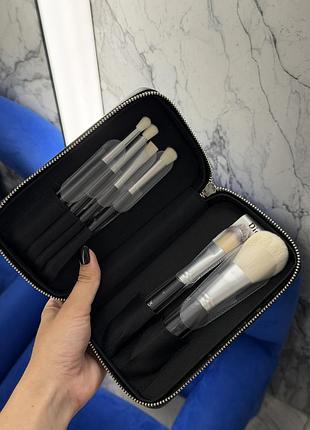 Кисті для макіяжу dior
