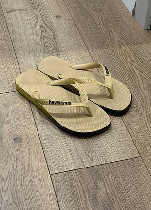 Бежеві  havaianas 2