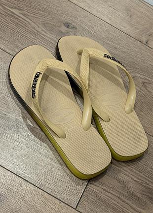 Бежеві  havaianas 3