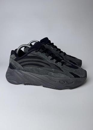 Кросівки adidas yeezy boost 700 v2 vanta