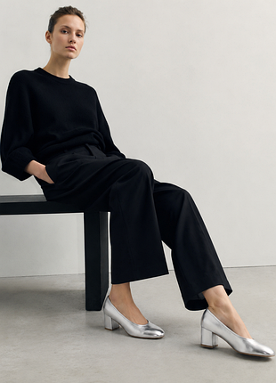 Шкіряні туфлі невисокий каблук срібло steve madden