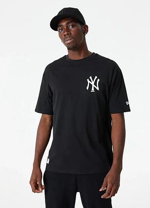 Футболка чоловіча new era mlb ess lc os tee nyy 60416723