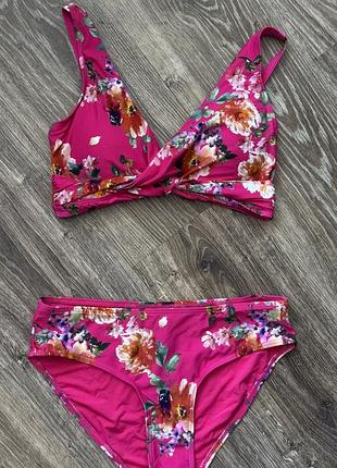 Яскравий роздільний купальник nip tuck swim