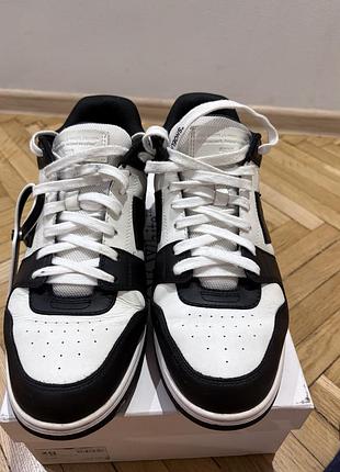 Off white out of office panda original