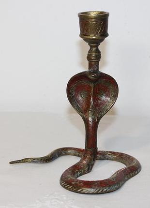Подсвечник "кобра"